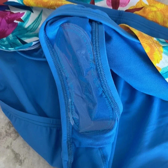 Bleu Rod Beattie A Place In The Sun Twist Front Tankini Top and Bottom Size 14 - Picture 11 of 12